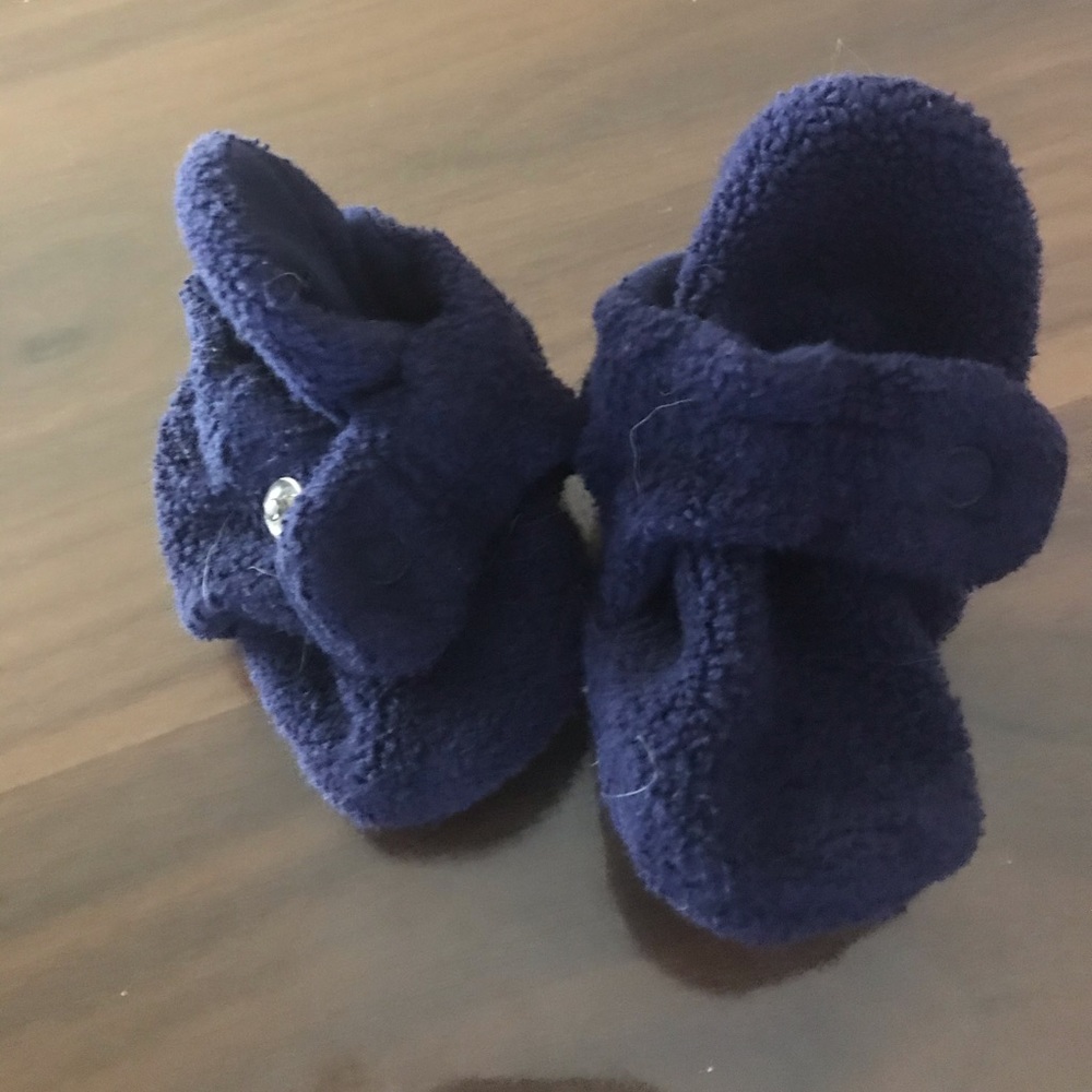 Zutano True Navy Fleece Booties Size 3M
